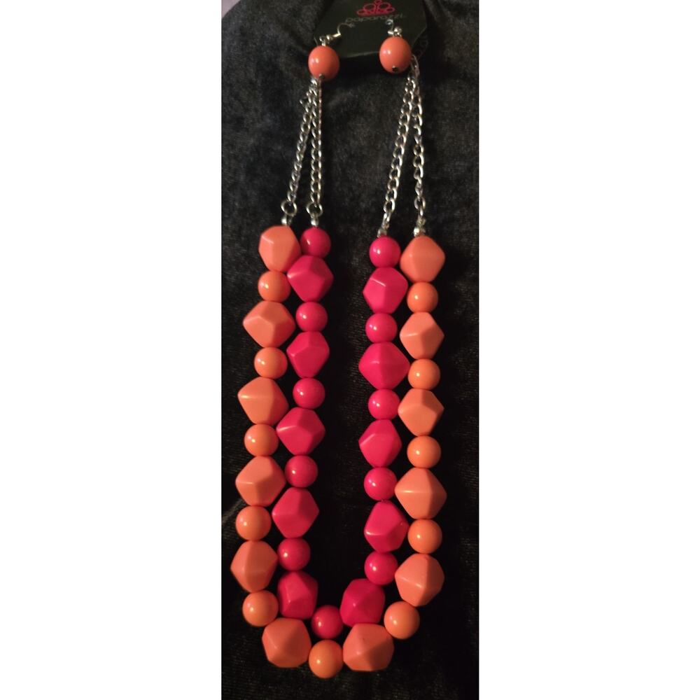 NECKLACE & EARRING SET BEADED PIECES NWT HOT PINK & ORANGE